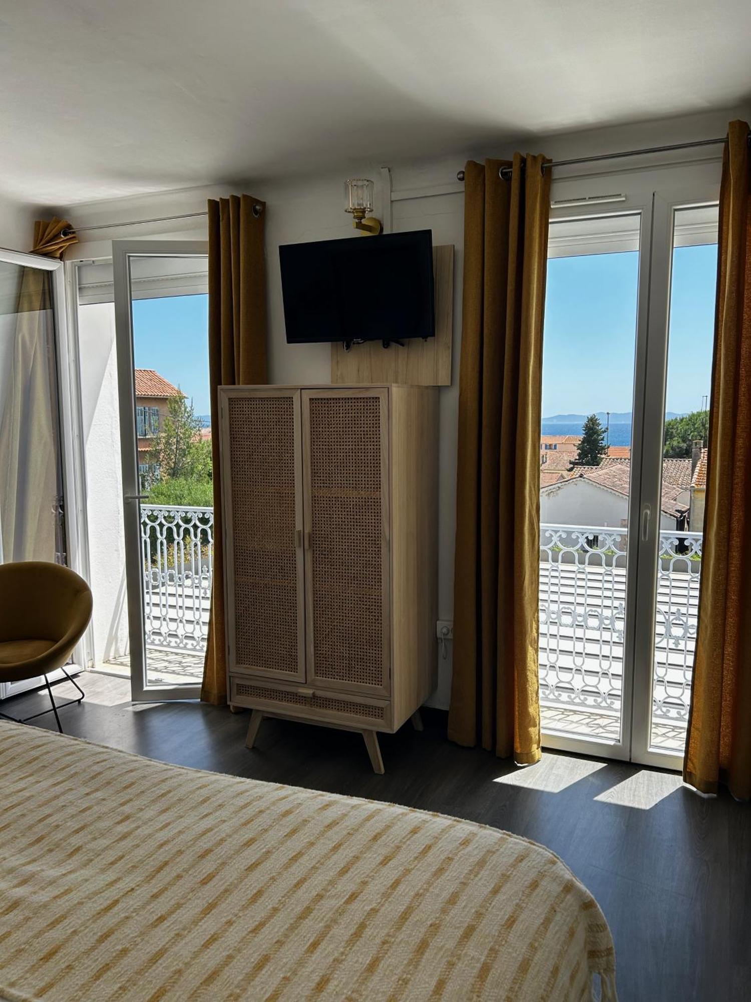 La Petite Boheme 3*