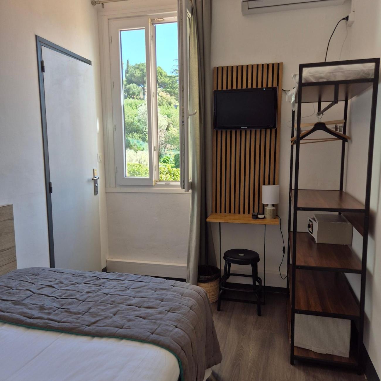 La Petite Boheme Hotel