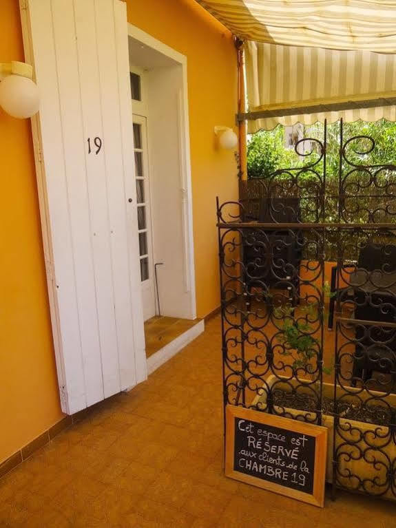 Hotel La Petite Boheme Le Lavandou